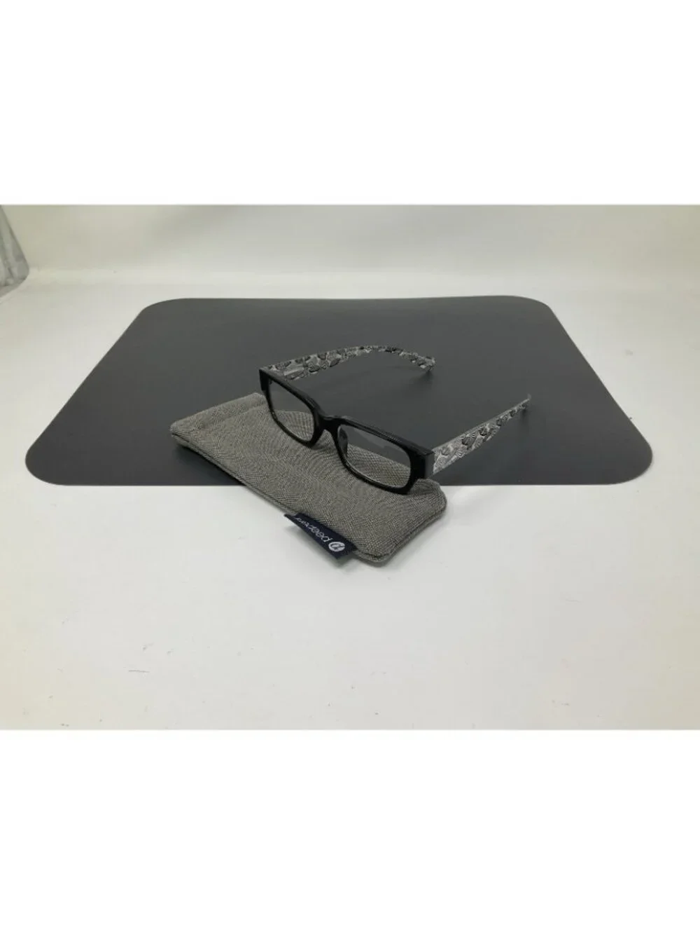 South Beach Peepers Black Reading Glasses +1.25